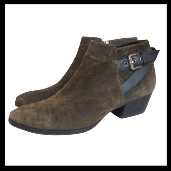 Aquatalia Suede Zip Ankle Boots Green - Picture 1 of 7